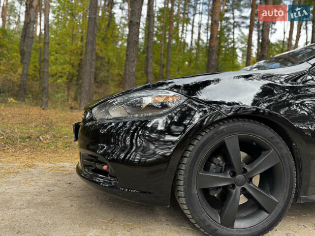 Черный Додж Дарт, объемом двигателя 2.4 л и пробегом 290 тыс. км за 7800 $, фото 15 на Automoto.ua