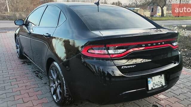 Черный Додж Дарт, объемом двигателя 2 л и пробегом 70 тыс. км за 7000 $, фото 1 на Automoto.ua