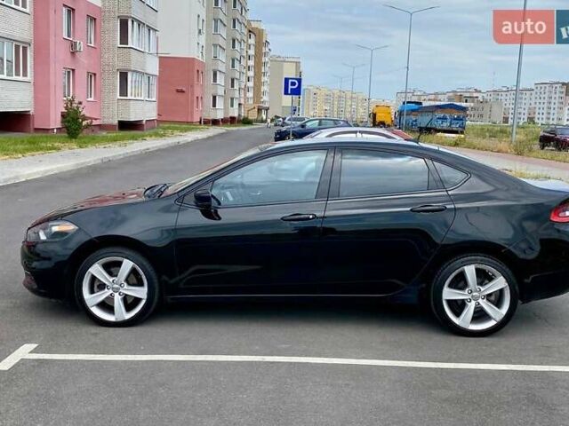 Черный Додж Дарт, объемом двигателя 2.36 л и пробегом 177 тыс. км за 9900 $, фото 3 на Automoto.ua
