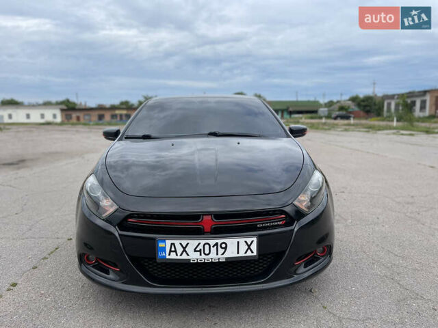 Черный Додж Дарт, объемом двигателя 2.36 л и пробегом 129 тыс. км за 7499 $, фото 2 на Automoto.ua