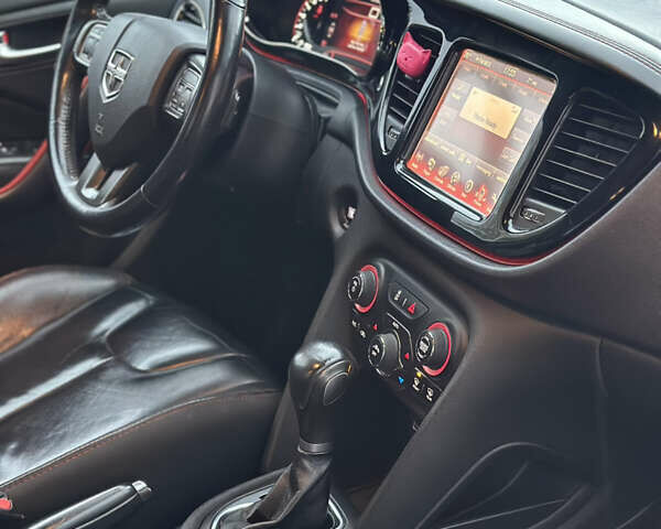 Додж Дарт 2015 в Кривом Роге на Automoto.ua Черный Додж Дарт, объемом двигателя 2.36 л и пробегом 97 тыс. км за 9700 $, фото 9 на Automoto.ua