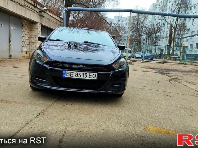 Черный Додж Дарт, объемом двигателя 2.4 л и пробегом 202 тыс. км за 8000 $, фото 7 на Automoto.ua
