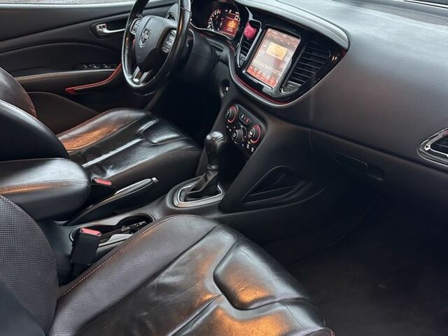 Додж Дарт 2015 в Кривом Роге на Automoto.ua Черный Додж Дарт, объемом двигателя 2.4 л и пробегом 97 тыс. км за 9700 $, фото 8 на Automoto.ua