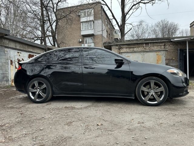 Черный Додж Дарт, объемом двигателя 2.4 л и пробегом 170 тыс. км за 7800 $, фото 1 на Automoto.ua