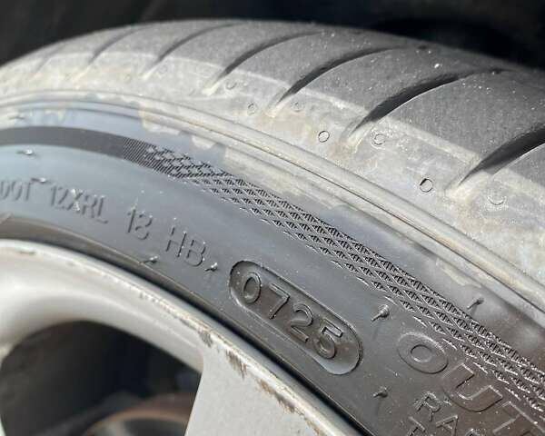 Черный Додж Дарт, объемом двигателя 2.36 л и пробегом 177 тыс. км за 9900 $, фото 24 на Automoto.ua