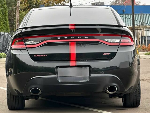 Черный Додж Дарт, объемом двигателя 2.4 л и пробегом 73 тыс. км за 4200 $, фото 5 на Automoto.ua