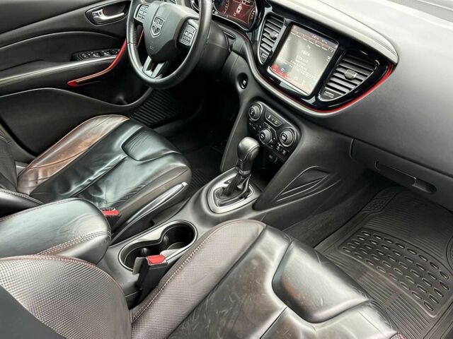 Черный Додж Дарт, объемом двигателя 2.4 л и пробегом 73 тыс. км за 4200 $, фото 13 на Automoto.ua