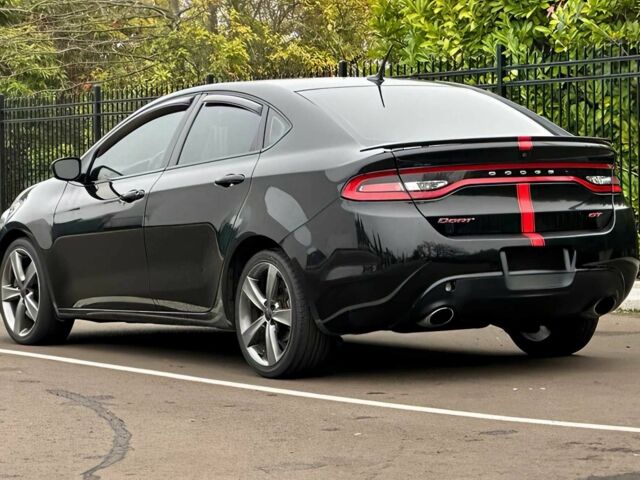 Черный Додж Дарт, объемом двигателя 2.4 л и пробегом 73 тыс. км за 4200 $, фото 6 на Automoto.ua