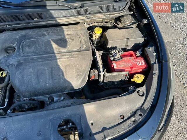 Черный Додж Дарт, объемом двигателя 2 л и пробегом 225 тыс. км за 6900 $, фото 10 на Automoto.ua