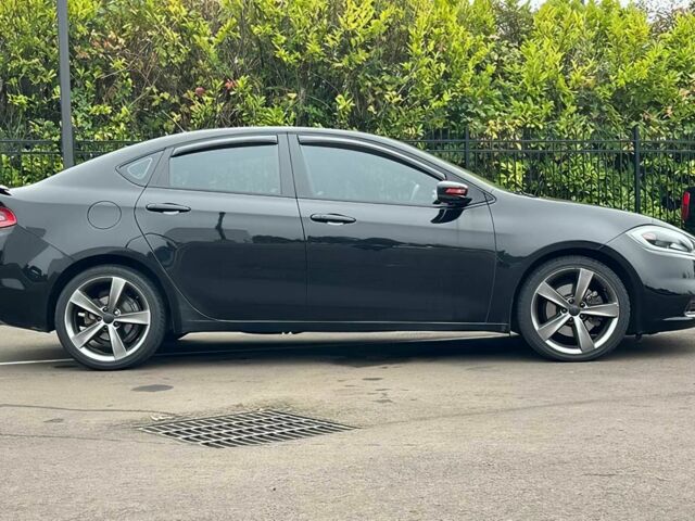 Черный Додж Дарт, объемом двигателя 2.4 л и пробегом 73 тыс. км за 4200 $, фото 7 на Automoto.ua