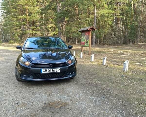 Черный Додж Дарт, объемом двигателя 2 л и пробегом 225 тыс. км за 6900 $, фото 12 на Automoto.ua