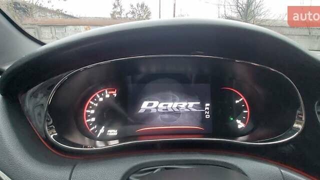 Чорний Додж Дарт, об'ємом двигуна 2.36 л та пробігом 217 тис. км за 10500 $, фото 21 на Automoto.ua