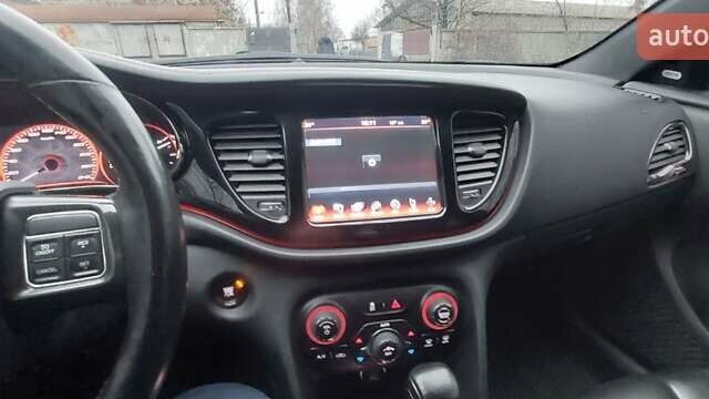 Чорний Додж Дарт, об'ємом двигуна 2.36 л та пробігом 217 тис. км за 10500 $, фото 24 на Automoto.ua