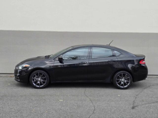 Черный Додж Дарт, объемом двигателя 2.4 л и пробегом 80 тыс. км за 1000 $, фото 2 на Automoto.ua