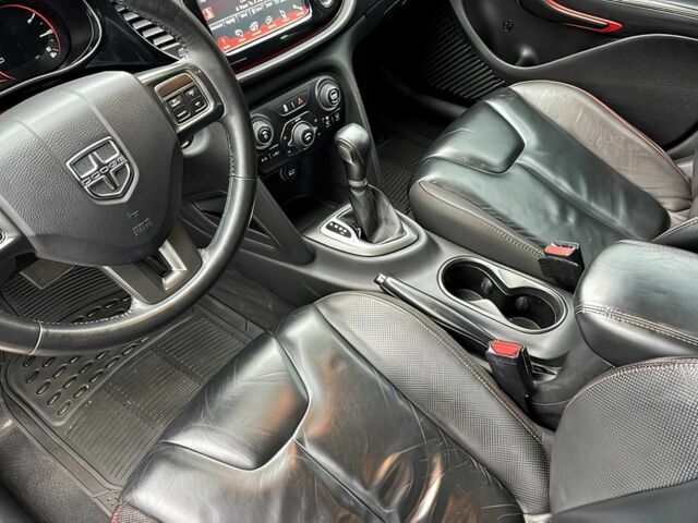 Черный Додж Дарт, объемом двигателя 2.4 л и пробегом 73 тыс. км за 4200 $, фото 8 на Automoto.ua