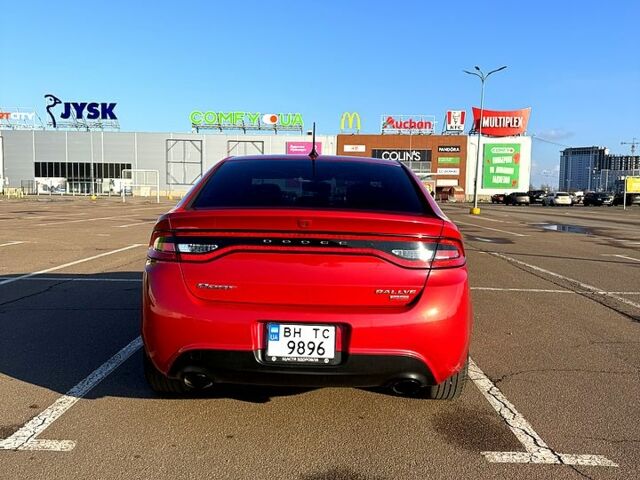 Красный Додж Дарт, объемом двигателя 1.4 л и пробегом 190 тыс. км за 6950 $, фото 3 на Automoto.ua