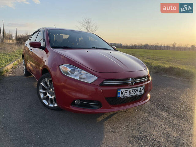 Красный Додж Дарт, объемом двигателя 1.37 л и пробегом 102 тыс. км за 6500 $, фото 4 на Automoto.ua