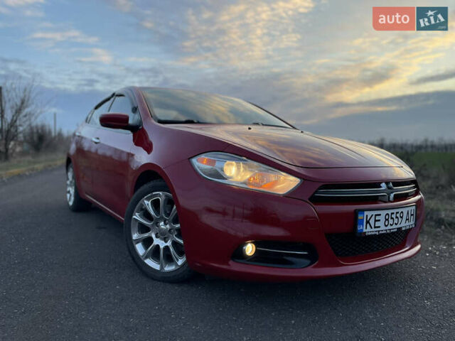 Красный Додж Дарт, объемом двигателя 1.37 л и пробегом 102 тыс. км за 6500 $, фото 3 на Automoto.ua