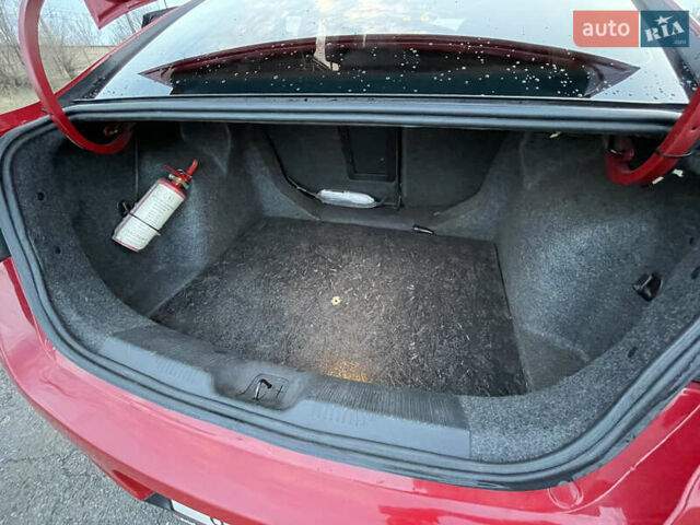 Красный Додж Дарт, объемом двигателя 1.37 л и пробегом 102 тыс. км за 6500 $, фото 30 на Automoto.ua