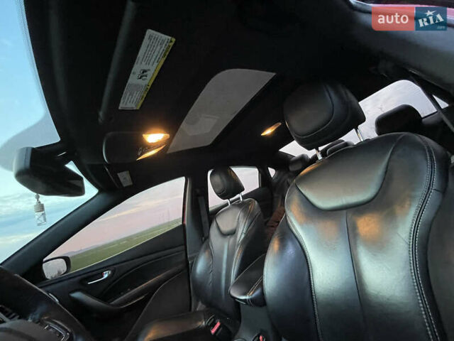 Красный Додж Дарт, объемом двигателя 1.37 л и пробегом 102 тыс. км за 6500 $, фото 21 на Automoto.ua