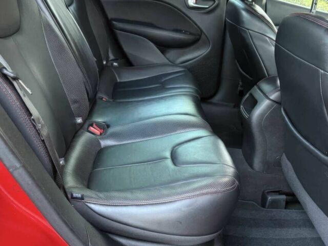 Червоний Додж Дарт, об'ємом двигуна 2.4 л та пробігом 87 тис. км за 5200 $, фото 9 на Automoto.ua