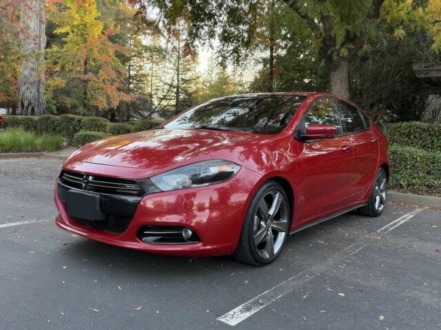 Червоний Додж Дарт, об'ємом двигуна 2.4 л та пробігом 87 тис. км за 5200 $, фото 2 на Automoto.ua