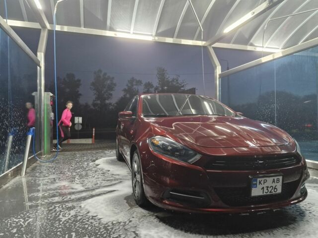 Червоний Додж Дарт, об'ємом двигуна 2.4 л та пробігом 150 тис. км за 8100 $, фото 1 на Automoto.ua