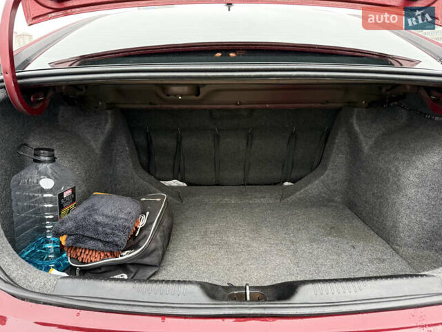 Красный Додж Дарт, объемом двигателя 2 л и пробегом 198 тыс. км за 7999 $, фото 16 на Automoto.ua