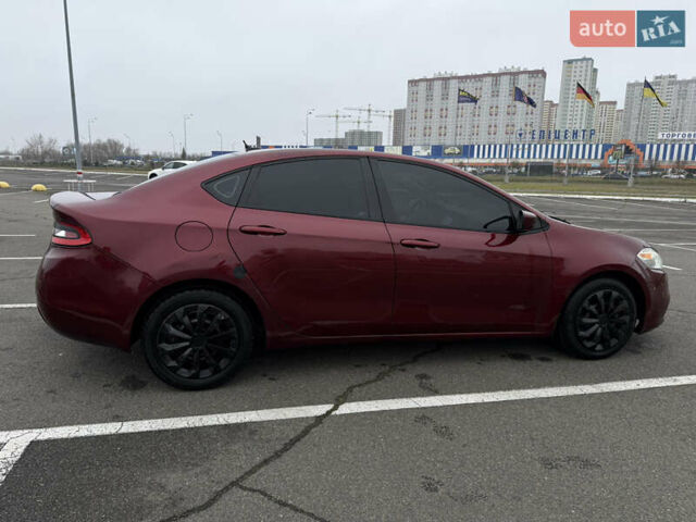 Красный Додж Дарт, объемом двигателя 2 л и пробегом 198 тыс. км за 7999 $, фото 3 на Automoto.ua