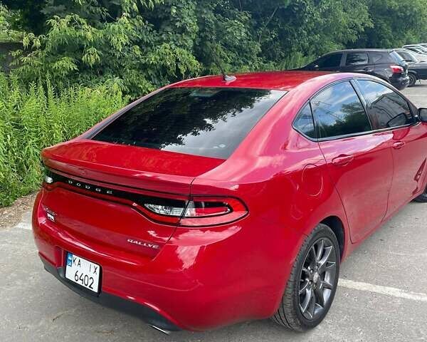 Красный Додж Дарт, объемом двигателя 2.36 л и пробегом 120 тыс. км за 9600 $, фото 9 на Automoto.ua