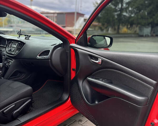 Червоний Додж Дарт, об'ємом двигуна 2 л та пробігом 179 тис. км за 6500 $, фото 19 на Automoto.ua