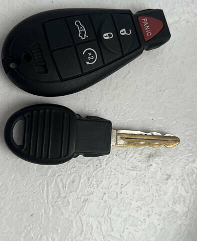 Червоний Додж Дарт, об'ємом двигуна 2 л та пробігом 179 тис. км за 7299 $, фото 23 на Automoto.ua