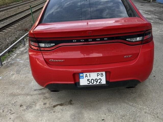 Красный Додж Дарт, объемом двигателя 2.4 л и пробегом 2 тыс. км за 4000 $, фото 4 на Automoto.ua