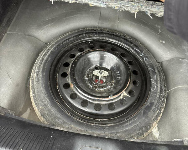 Червоний Додж Дарт, об'ємом двигуна 2 л та пробігом 179 тис. км за 6500 $, фото 23 на Automoto.ua