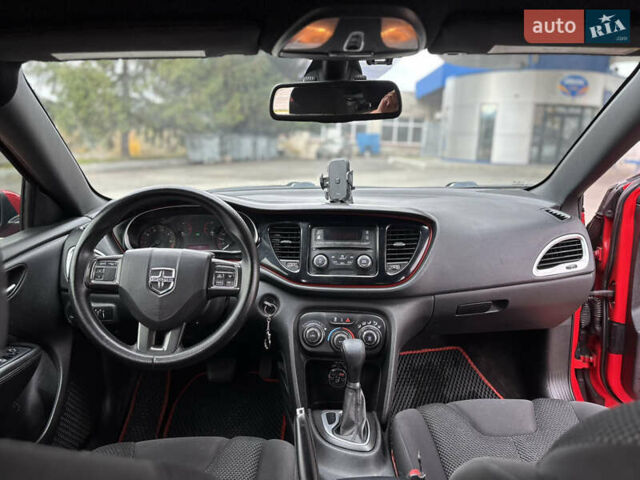 Червоний Додж Дарт, об'ємом двигуна 2 л та пробігом 179 тис. км за 7299 $, фото 12 на Automoto.ua