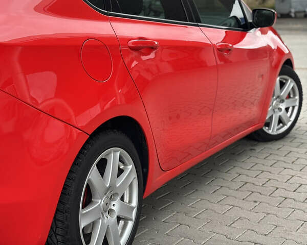 Червоний Додж Дарт, об'ємом двигуна 2 л та пробігом 179 тис. км за 6500 $, фото 8 на Automoto.ua