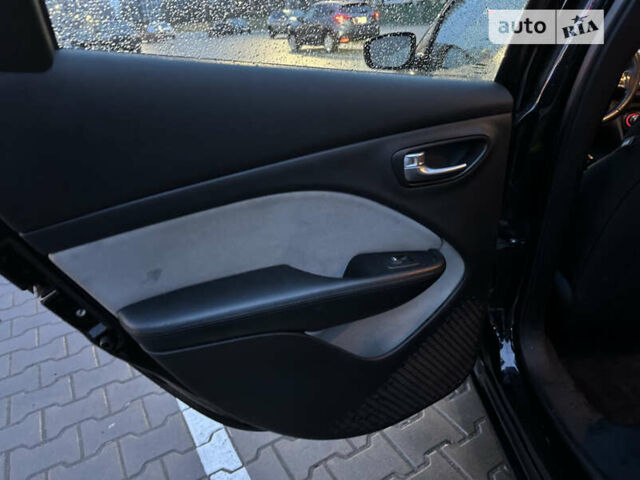 Додж Дарт, об'ємом двигуна 2.36 л та пробігом 120 тис. км за 8900 $, фото 10 на Automoto.ua