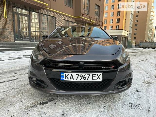 Додж Дарт, объемом двигателя 2.4 л и пробегом 166 тыс. км за 8200 $, фото 4 на Automoto.ua