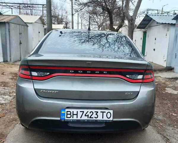Серый Додж Дарт, объемом двигателя 2 л и пробегом 158 тыс. км за 7700 $, фото 4 на Automoto.ua