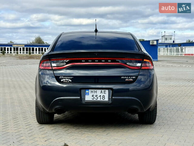 Сірий Додж Дарт, об'ємом двигуна 2.4 л та пробігом 214 тис. км за 8000 $, фото 5 на Automoto.ua