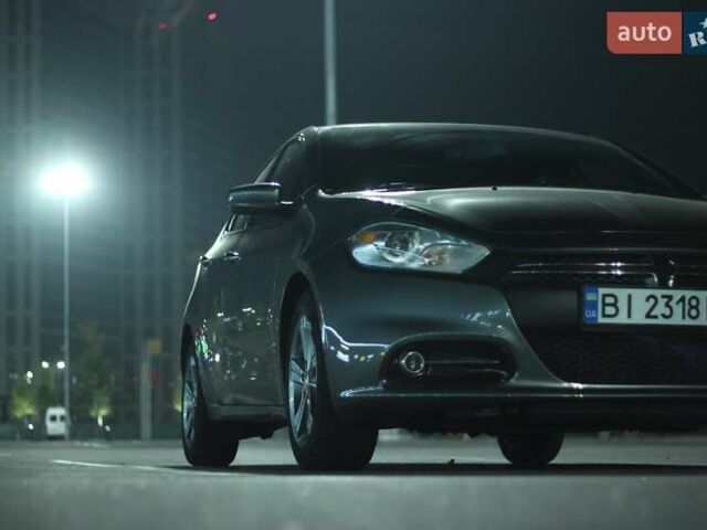 Сірий Додж Дарт, об'ємом двигуна 2 л та пробігом 116 тис. км за 8900 $, фото 3 на Automoto.ua