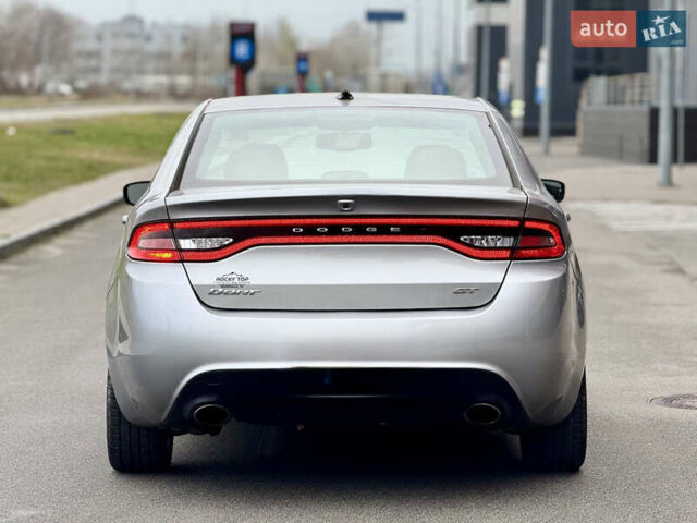 Серый Додж Дарт, объемом двигателя 2.4 л и пробегом 270 тыс. км за 8800 $, фото 5 на Automoto.ua