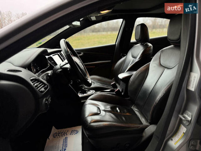 Серый Додж Дарт, объемом двигателя 2.4 л и пробегом 270 тыс. км за 8800 $, фото 17 на Automoto.ua