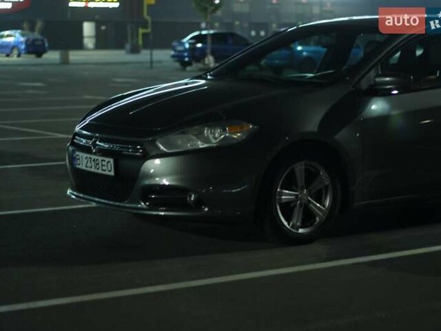 Сірий Додж Дарт, об'ємом двигуна 2 л та пробігом 116 тис. км за 8900 $, фото 1 на Automoto.ua