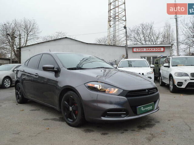 Серый Додж Дарт, объемом двигателя 2.36 л и пробегом 149 тыс. км за 8700 $, фото 1 на Automoto.ua