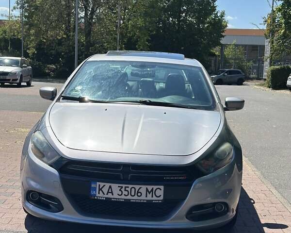 Серый Додж Дарт, объемом двигателя 2.4 л и пробегом 273 тыс. км за 7800 $, фото 2 на Automoto.ua