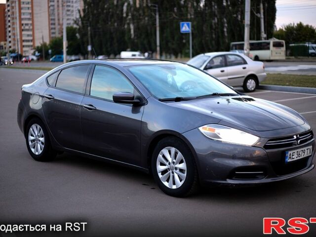 Серый Додж Дарт, объемом двигателя 1.4 л и пробегом 221 тыс. км за 7200 $, фото 1 на Automoto.ua