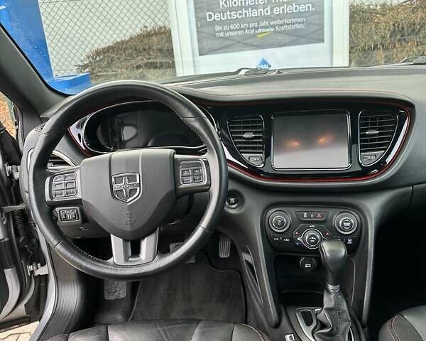 Серый Додж Дарт, объемом двигателя 2.4 л и пробегом 273 тыс. км за 7800 $, фото 7 на Automoto.ua