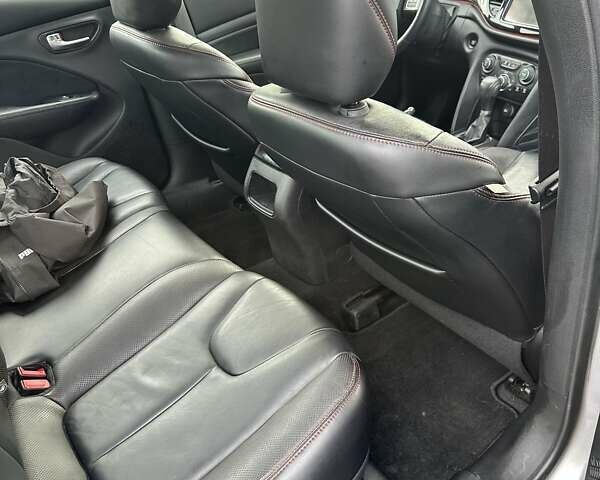 Серый Додж Дарт, объемом двигателя 2.4 л и пробегом 273 тыс. км за 7800 $, фото 12 на Automoto.ua