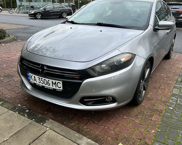 Серый Додж Дарт, объемом двигателя 2.4 л и пробегом 273 тыс. км за 7800 $, фото 4 на Automoto.ua